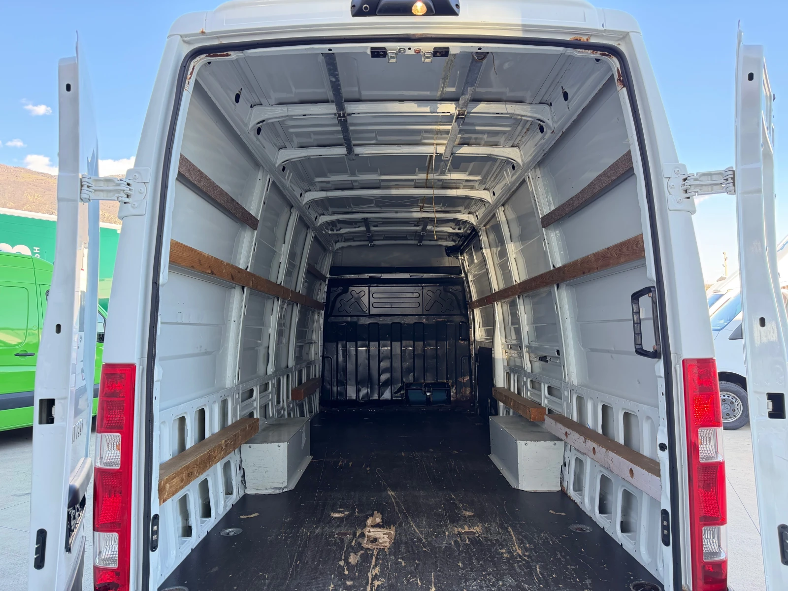 Iveco Daily 35S13!MAXI!КЛИМА!ТОП!, снимка 7 - Бусове и автобуси - 54139002