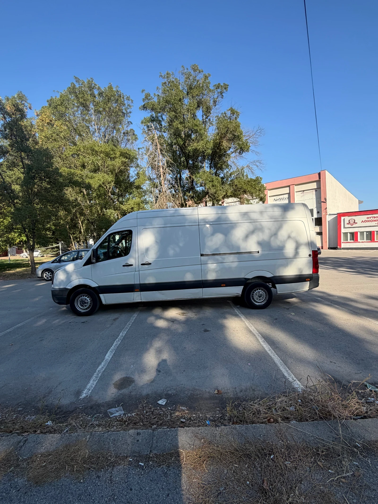 VW Crafter 2.0 TDI BiTurbo, снимка 3 - Бусове и автобуси - 56315142