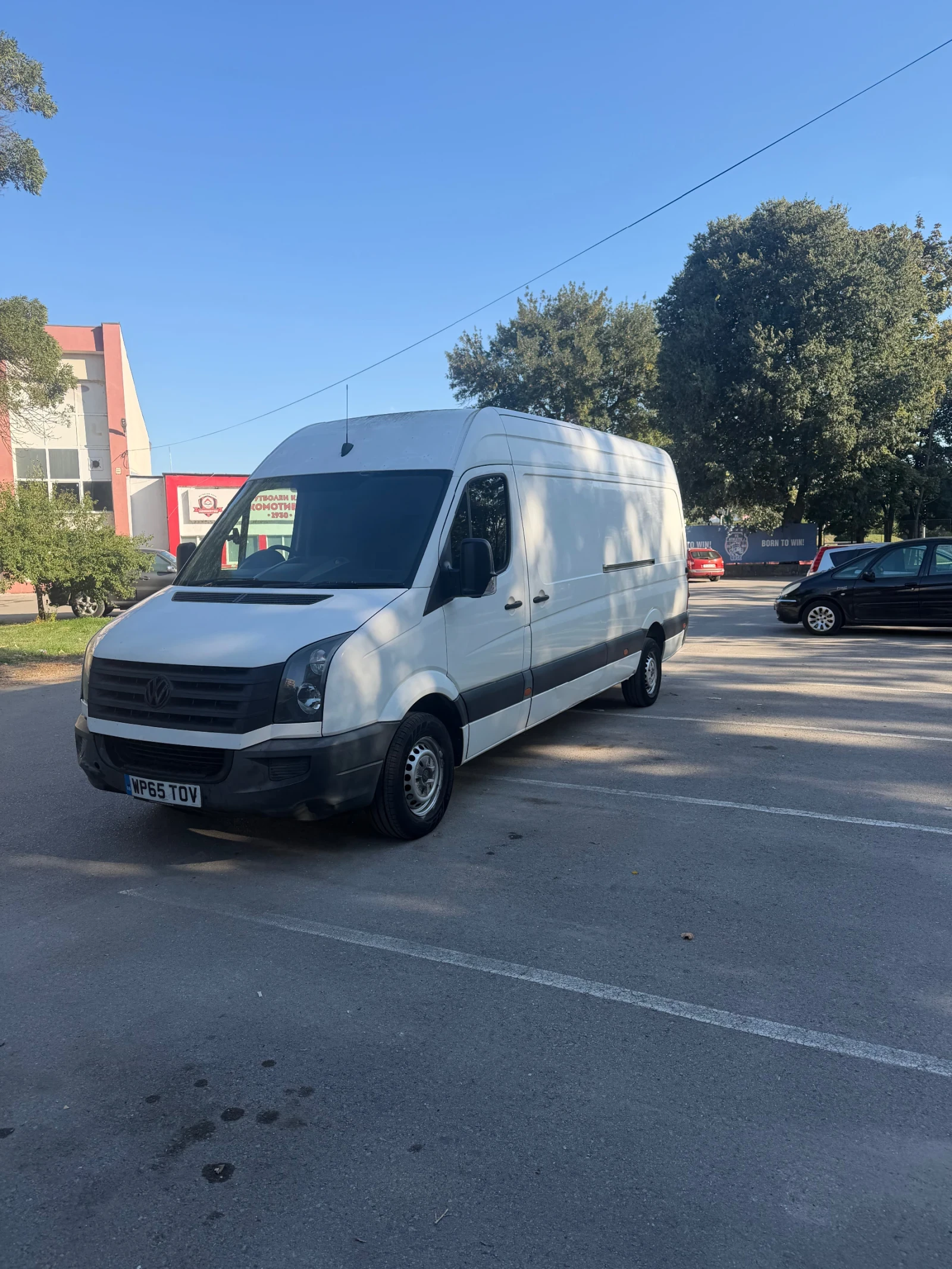 VW Crafter 2.0 TDI BiTurbo, снимка 2 - Бусове и автобуси - 56315142