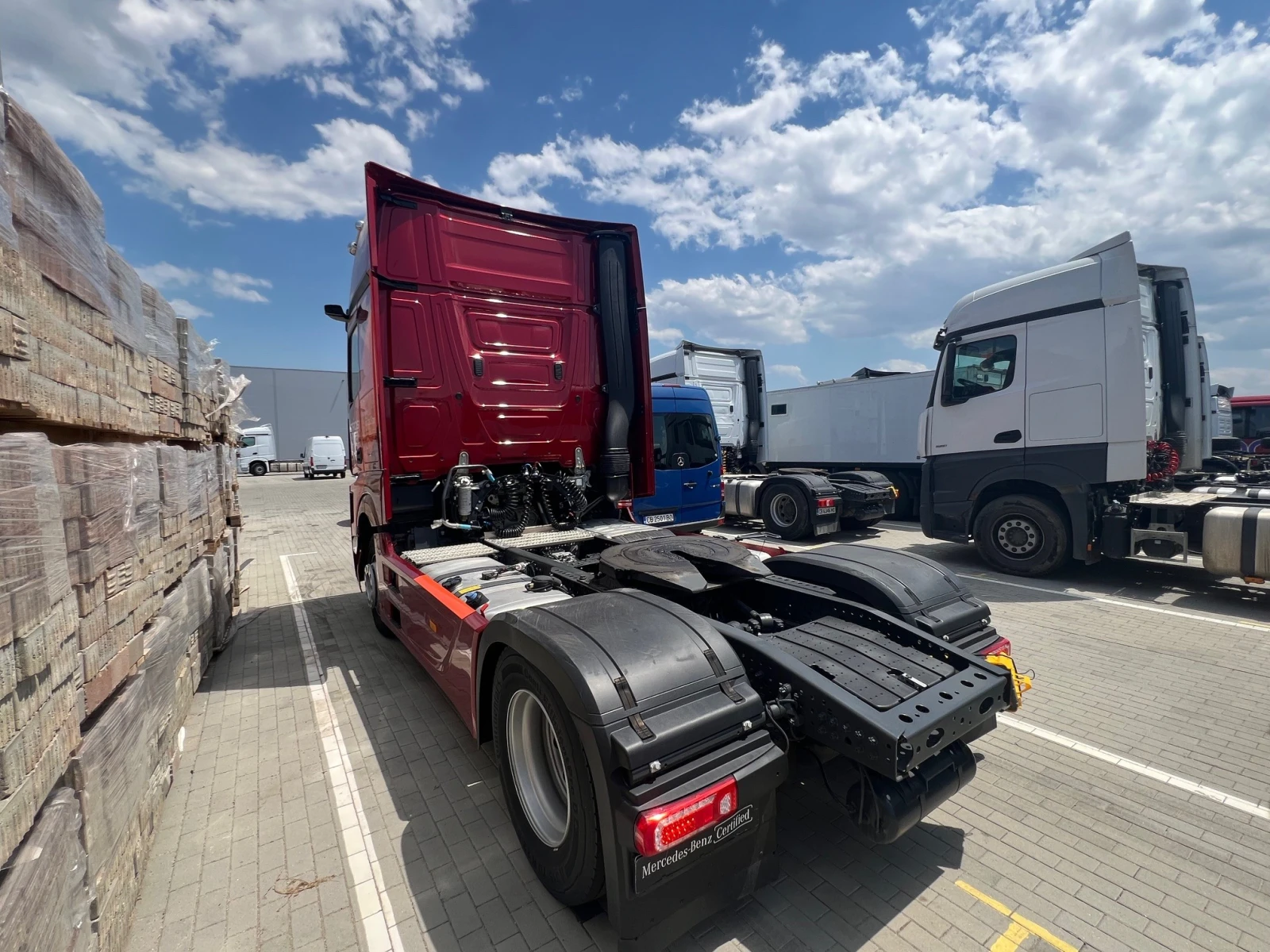 Mercedes-Benz Actros 1845 LS - изображение 5