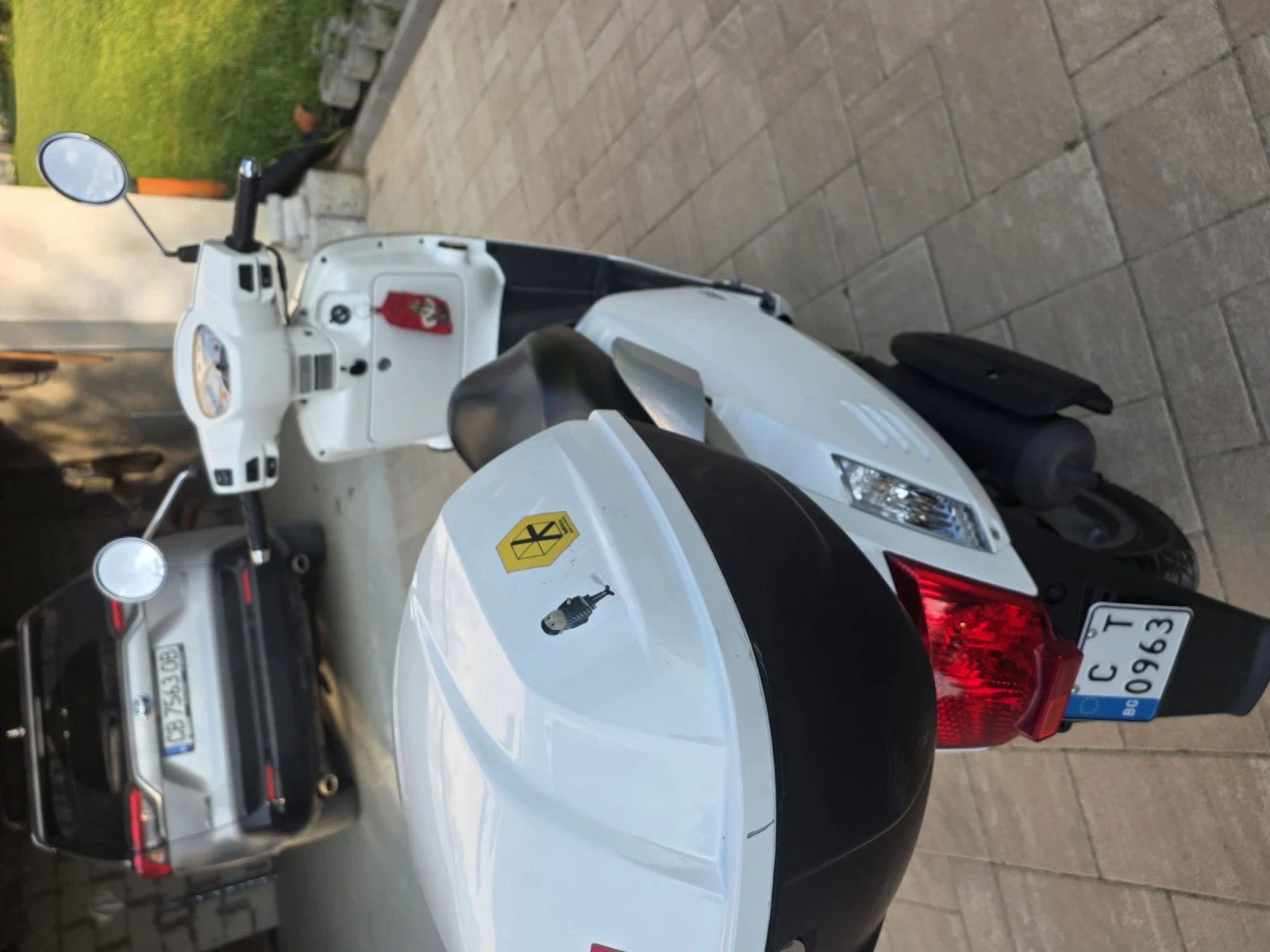 Kymco Like 50 cc, снимка 11 - Мотоциклети и мототехника - 55410984