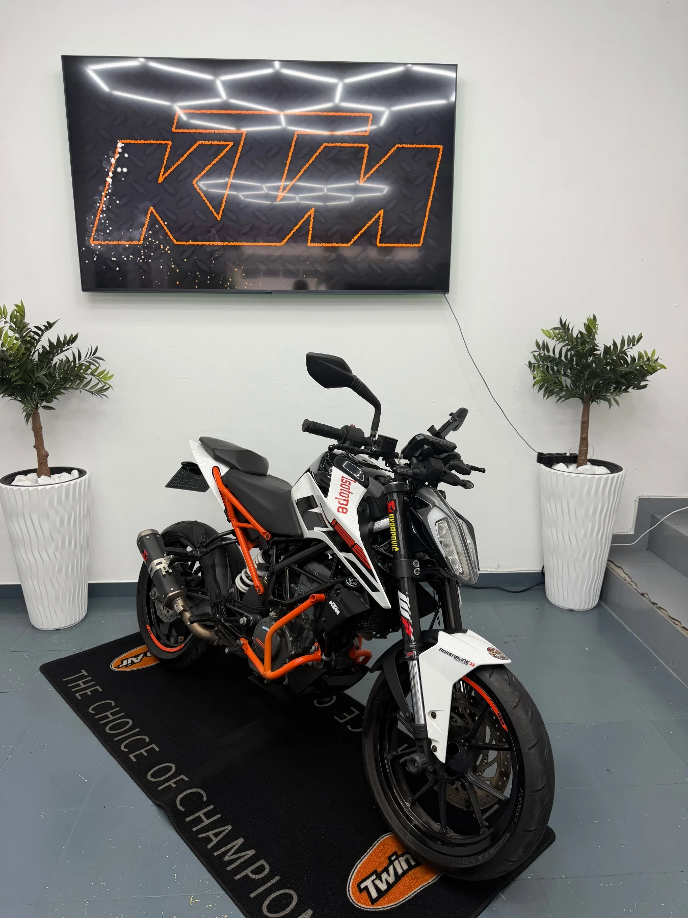 Ktm Duke 125 2021г. /Abs /Led /A1 категория /Регистриран 