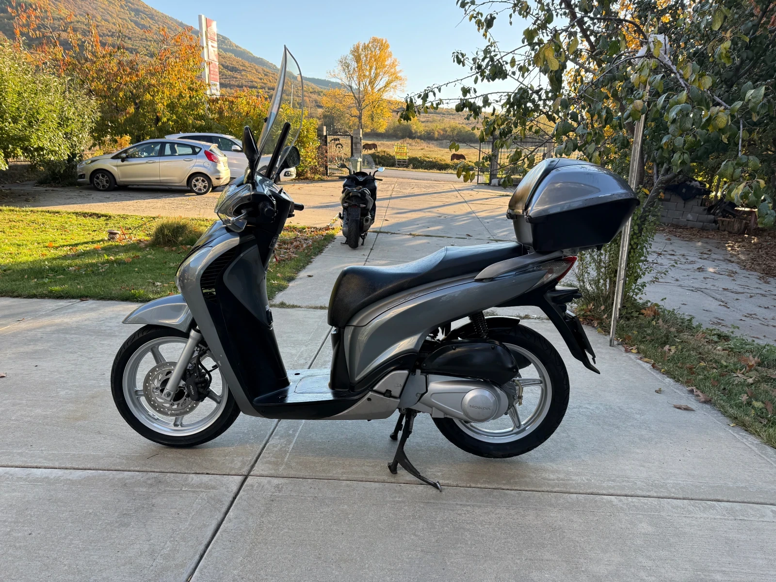 Honda Sh 150i 2012, снимка 5 - Мотоциклети и мототехника - 56627497