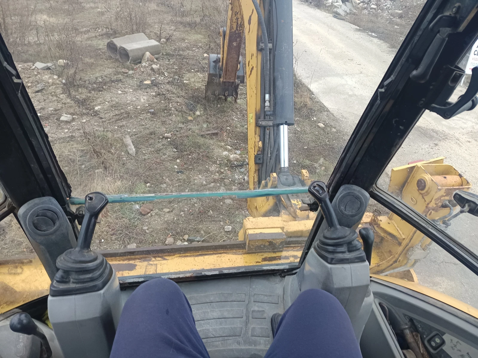 Багер Cat 432Е, снимка 9 - Индустриална техника - 54088690