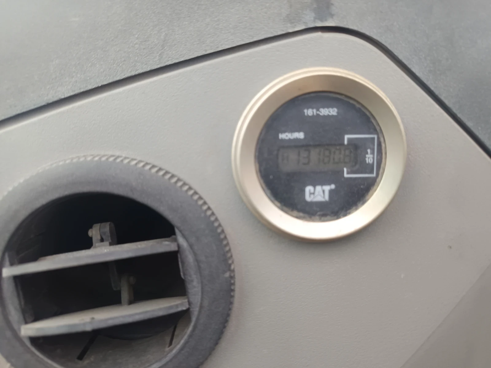 Багер Cat 432Е, снимка 6 - Индустриална техника - 54088690