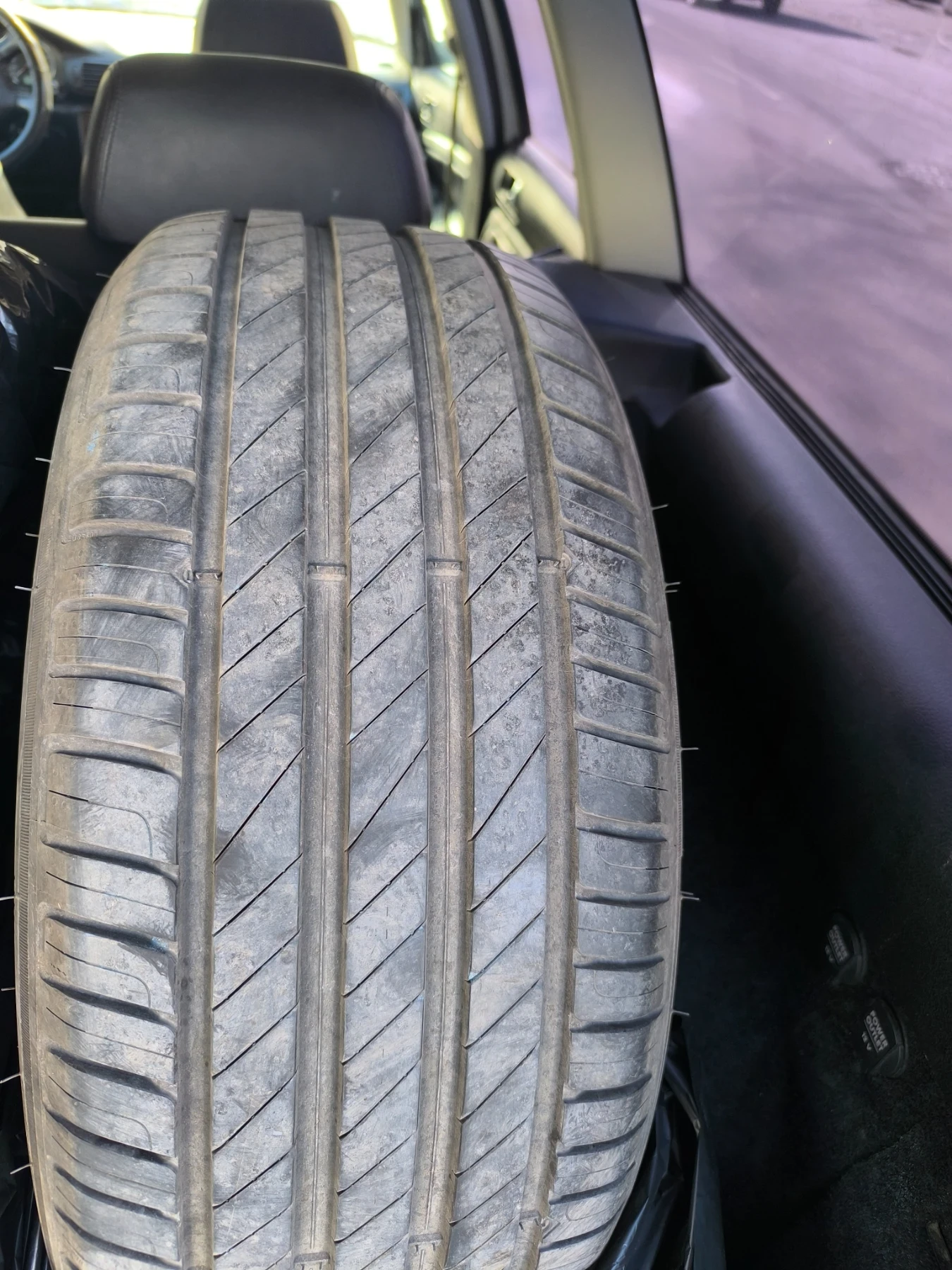 ���� 215/50R17 | Mobile.bg � ����������� 1