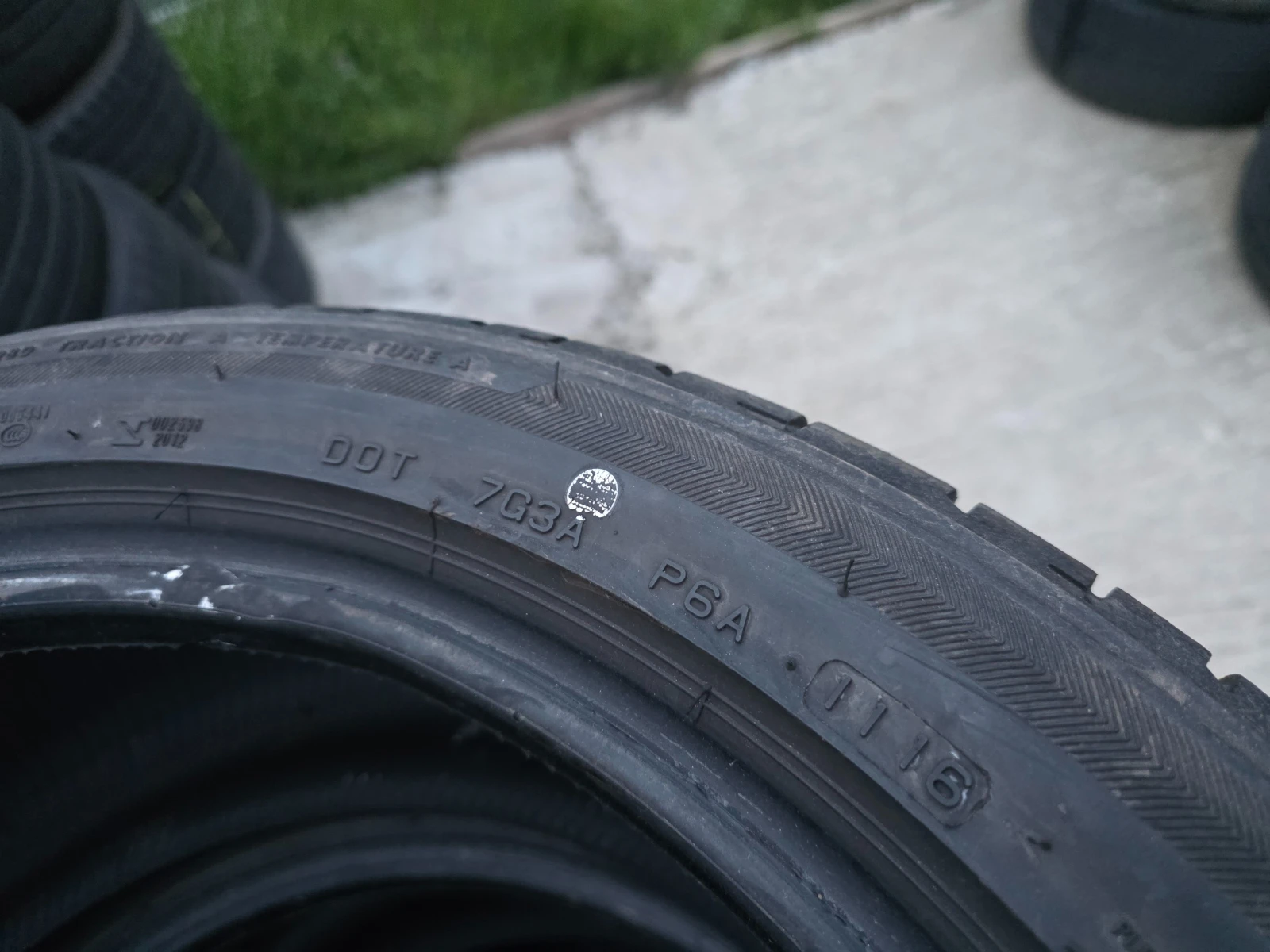 Гуми Летни 255/40R18, снимка 6 - Гуми и джанти - 54731049