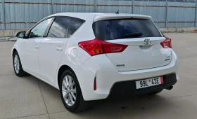 Toyota Auris 1.6VVTi AUTOMATIC* Bi-Xenon* Camera* Navi* Bluetoo, снимка 3