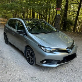 Toyota Auris 1.8 hybride , снимка 1