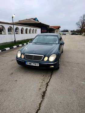 Mercedes-Benz E 220 РЪЧКА , снимка 2