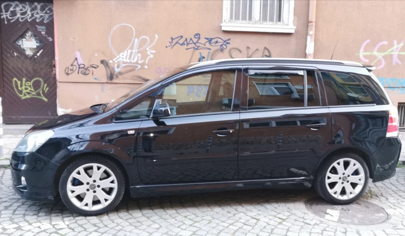 Opel Zafira OPC, снимка 5 - Автомобили и джипове - 47311658