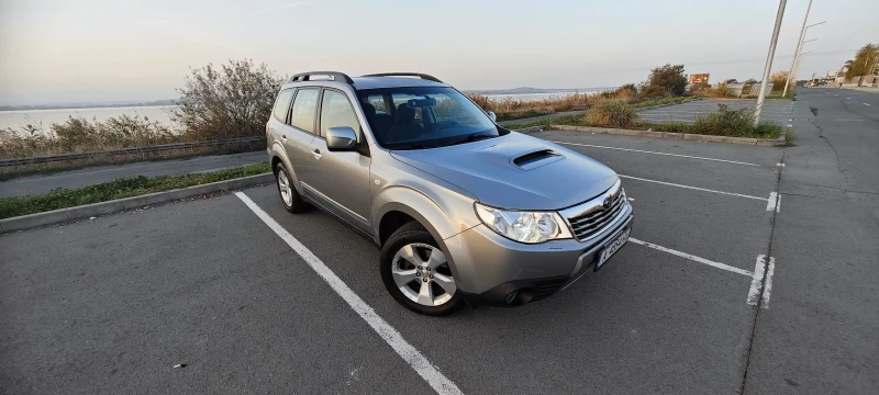 Subaru Forester, снимка 1 - Автомобили и джипове - 47761498