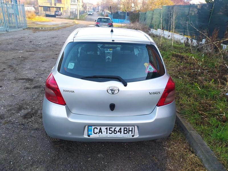 Toyota Yaris D4D, снимка 4 - Автомобили и джипове - 47924881