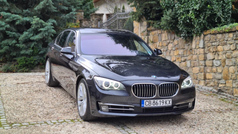 BMW 750 d xDrive, снимка 2 - Автомобили и джипове - 47934372