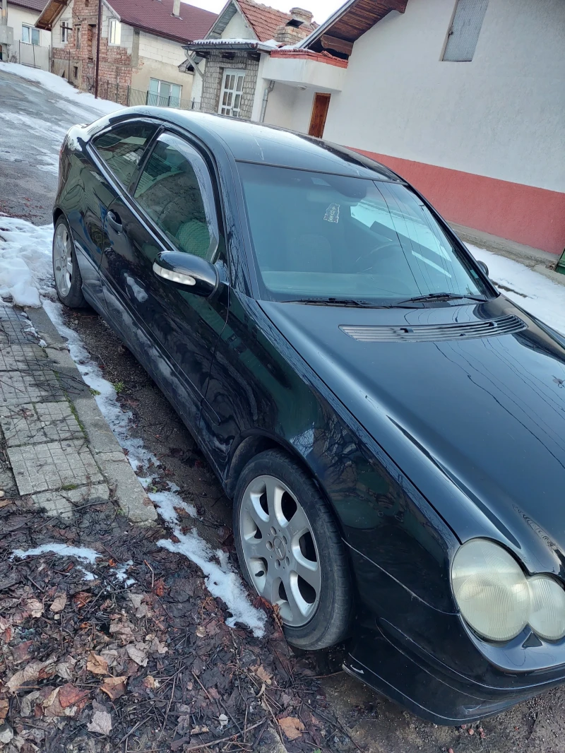 Mercedes-Benz C 200, снимка 1 - Автомобили и джипове - 48655920