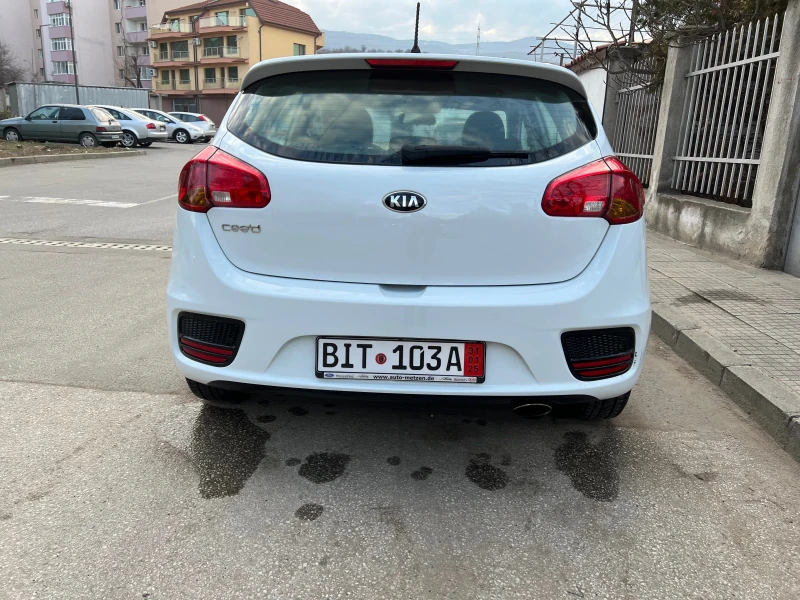 Kia Ceed 1.4 NOVA 100 kc, снимка 4 - Автомобили и джипове - 48885281