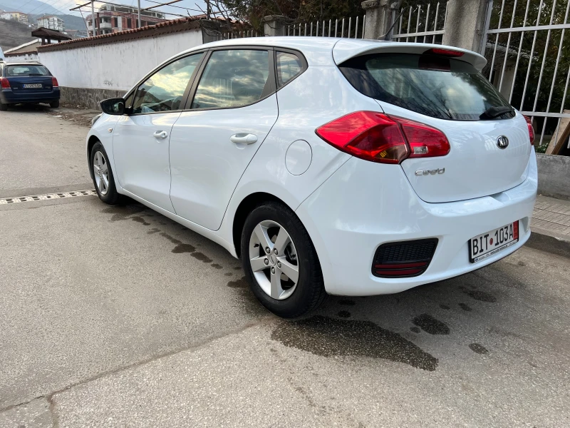 Kia Ceed 1.4 NOVA 100 kc, снимка 5 - Автомобили и джипове - 48885281