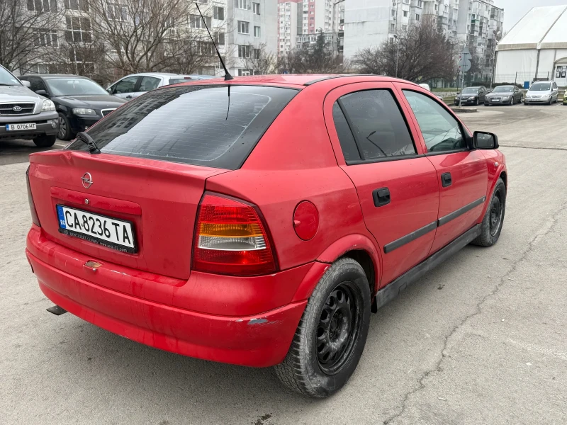 Opel Astra 1.6 Газ Бенз климатик, снимка 4 - Автомобили и джипове - 49510615