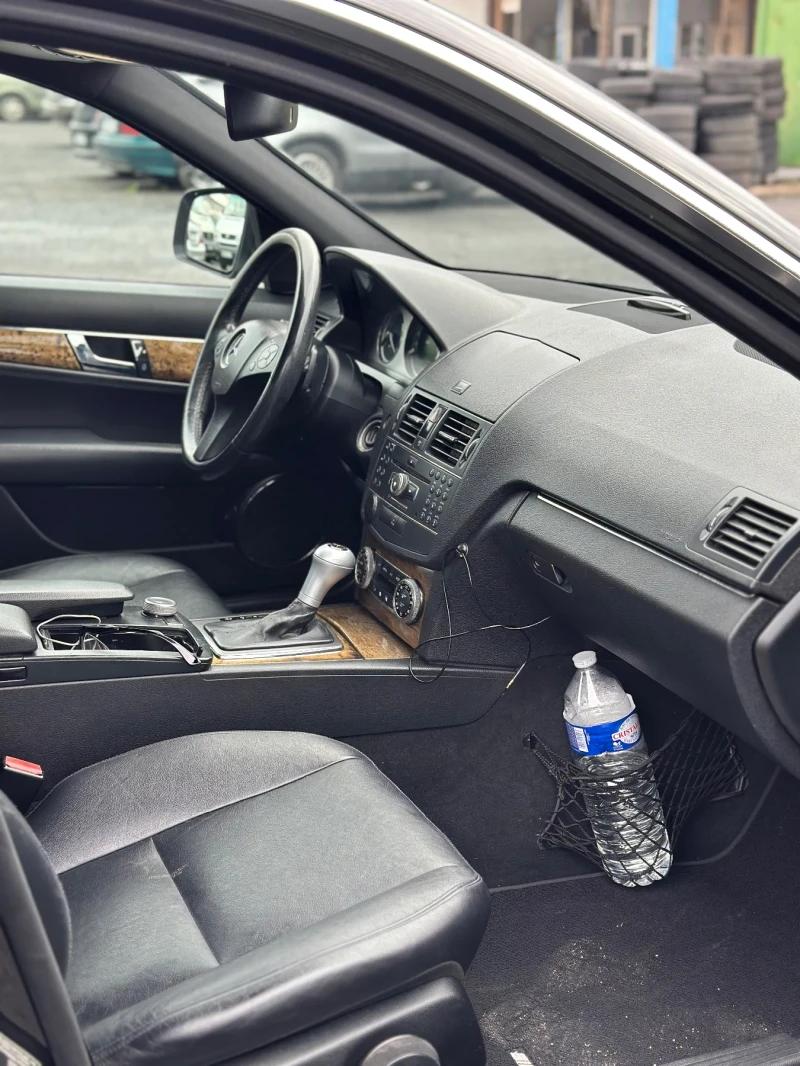 Mercedes-Benz C 220, снимка 5 - Автомобили и джипове - 52459000