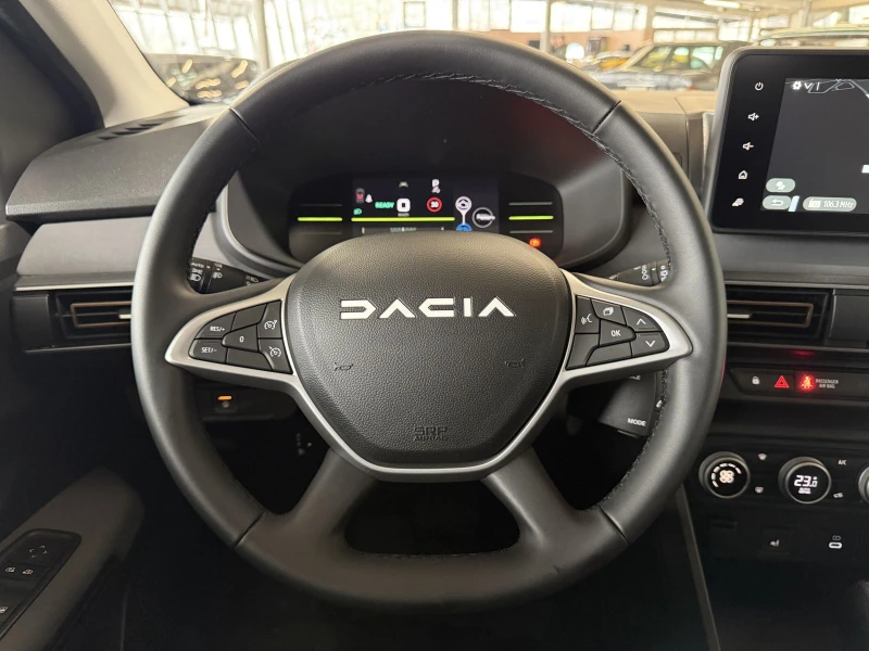 Dacia Jogger 1.6HEV/141HP/EXTREME/NAVI/LED/CAM/CARPLAY/176v, снимка 9 - Автомобили и джипове - 49763613