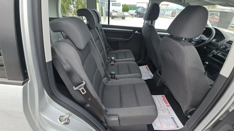 VW Touran 1.6TDI.105кс.2012.ТОП състояние, снимка 12 - Автомобили и джипове - 52383452