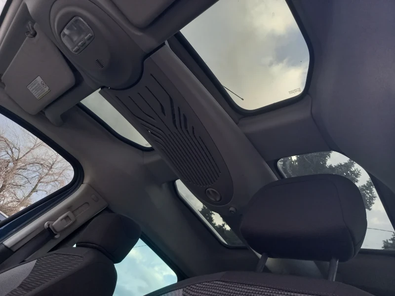 Peugeot Partner  TEPEE  OUTDOOR    1.6HDI 109k.c. климатроник, снимка 12 - Автомобили и джипове - 52482168