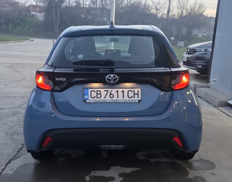 Toyota Yaris ГАРАНЦИЯ 06.2031г., снимка 5 - Автомобили и джипове - 52848123