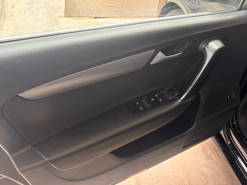 VW Passat 2.0TDI , снимка 14 - Автомобили и джипове - 53215443