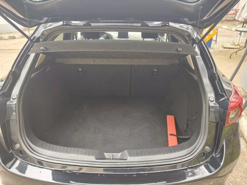 Mazda 3, снимка 5 - Автомобили и джипове - 53457690