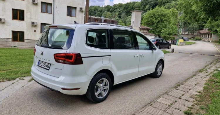 VW Sharan 2.0, снимка 5 - Автомобили и джипове - 47571595