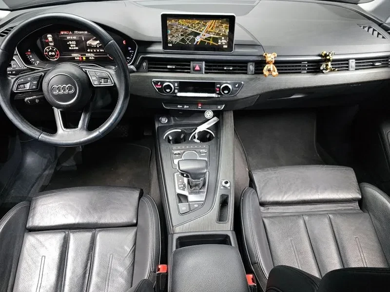 Audi A4 2.0 TDI, снимка 7 - Автомобили и джипове - 54144401