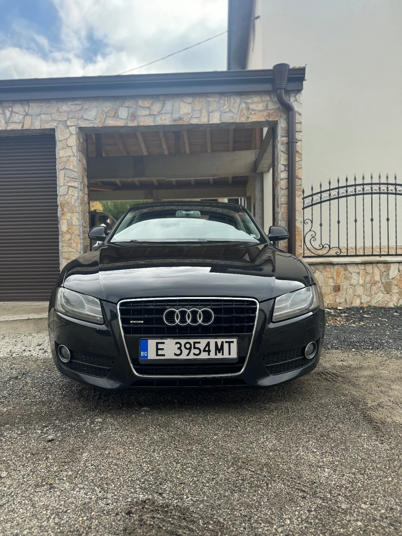 Audi A5 3.0 TDI B&O/239hp/КОЖА/ПОДГРЕВ/ОБСЛУЖЕНА/РЕАЛНИ КМ - изображение 2