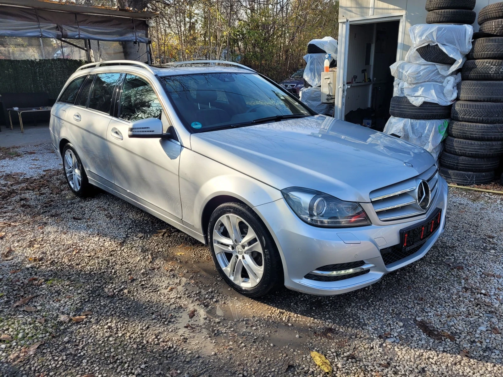 Mercedes-Benz C 200 2.2 CDI AUTOMATIC  - изображение 2