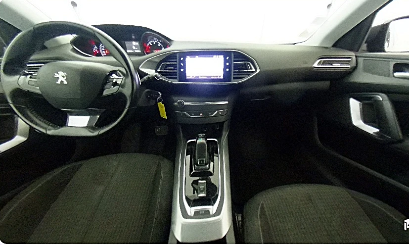 Peugeot 308 AUTOMATIC - изображение 7