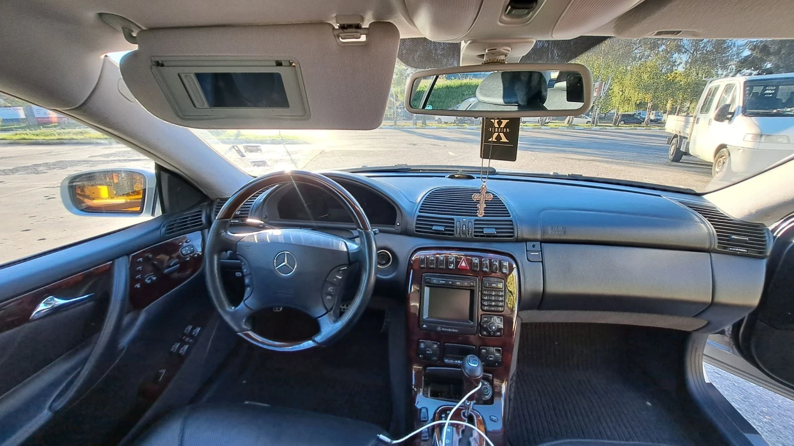 Mercedes-Benz CL 500 5.0 306 - изображение 10