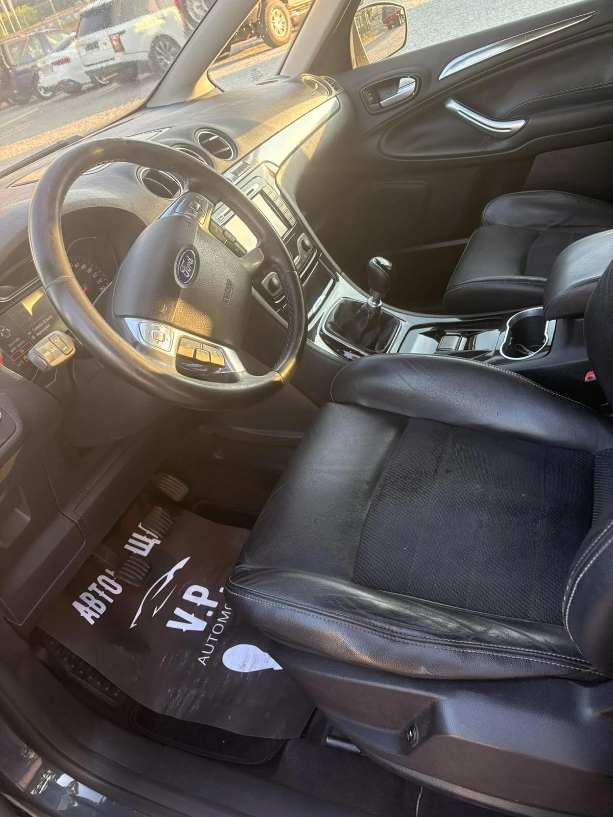Ford S-Max 2.0TD VAN - изображение 8