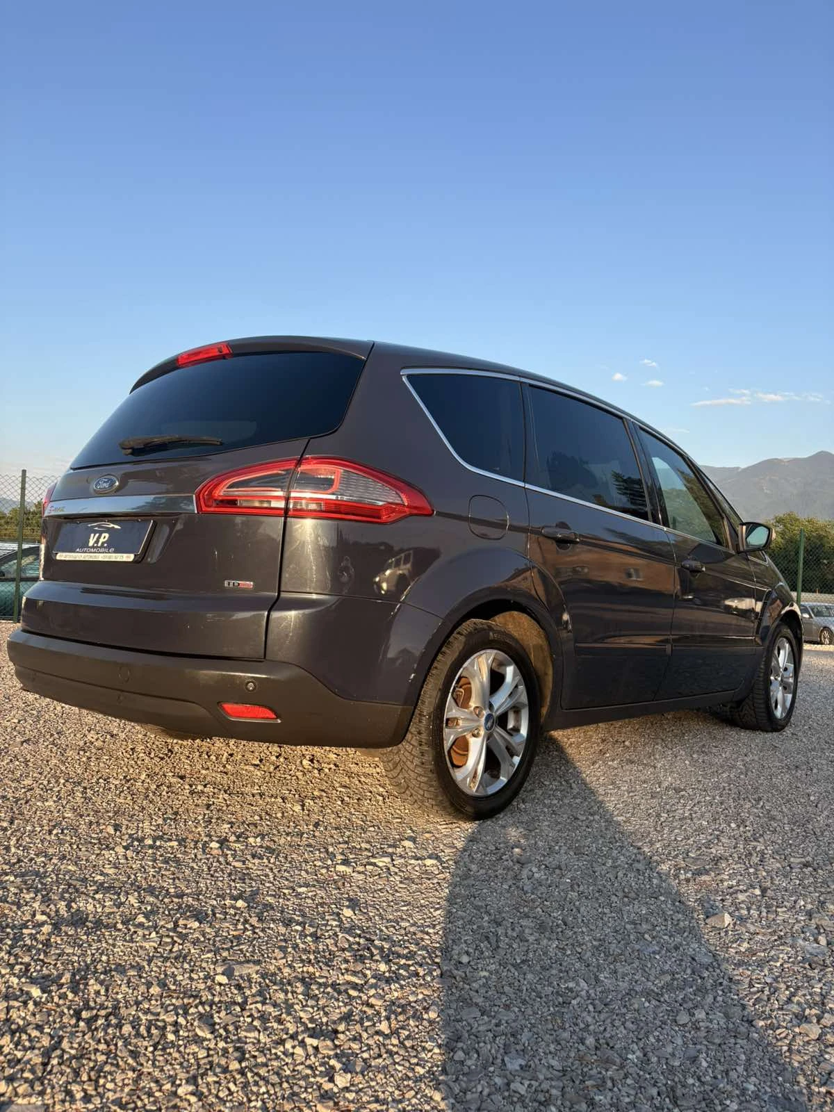 Ford S-Max 2.0TD VAN - изображение 4