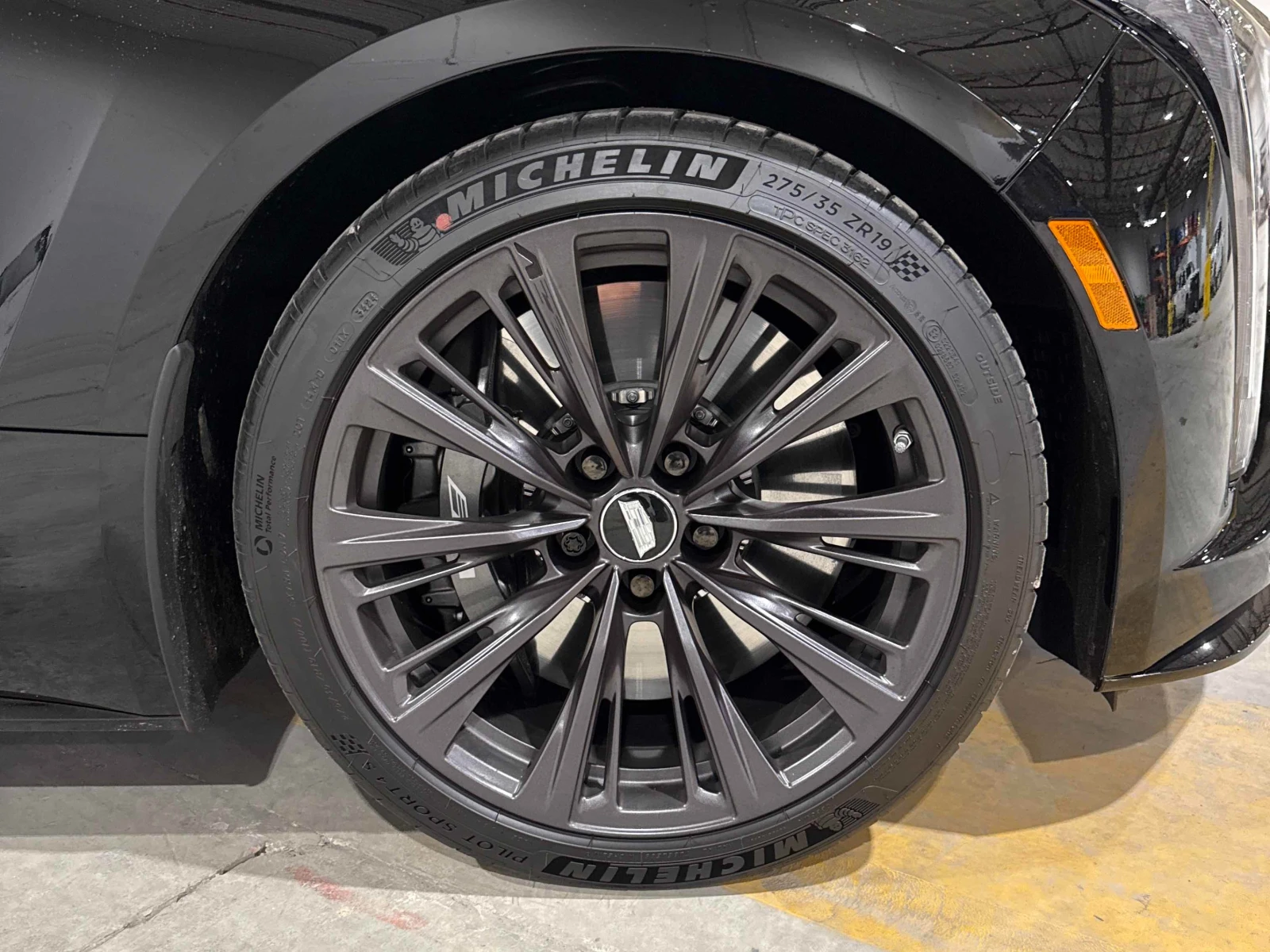 Cadillac CT6 Blackwing 6.2l CARFAX * * АВТО КРЕДИТ * *  - изображение 6
