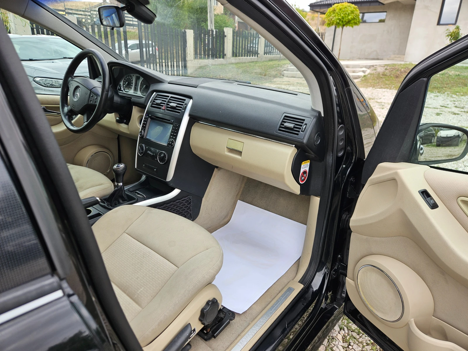 Mercedes-Benz B 170 1.7i - изображение 8