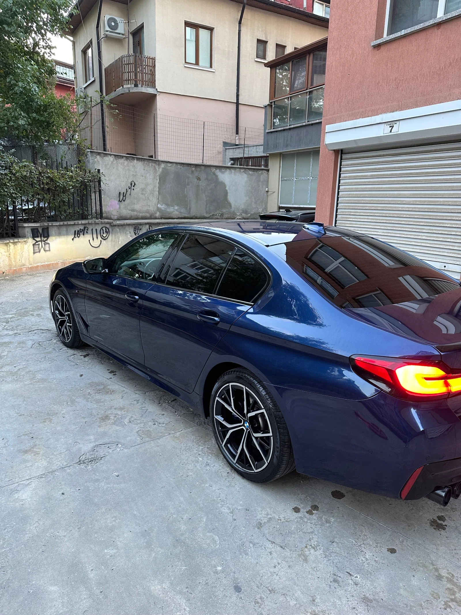 BMW 530 BMW G30  | Mobile.bg   3