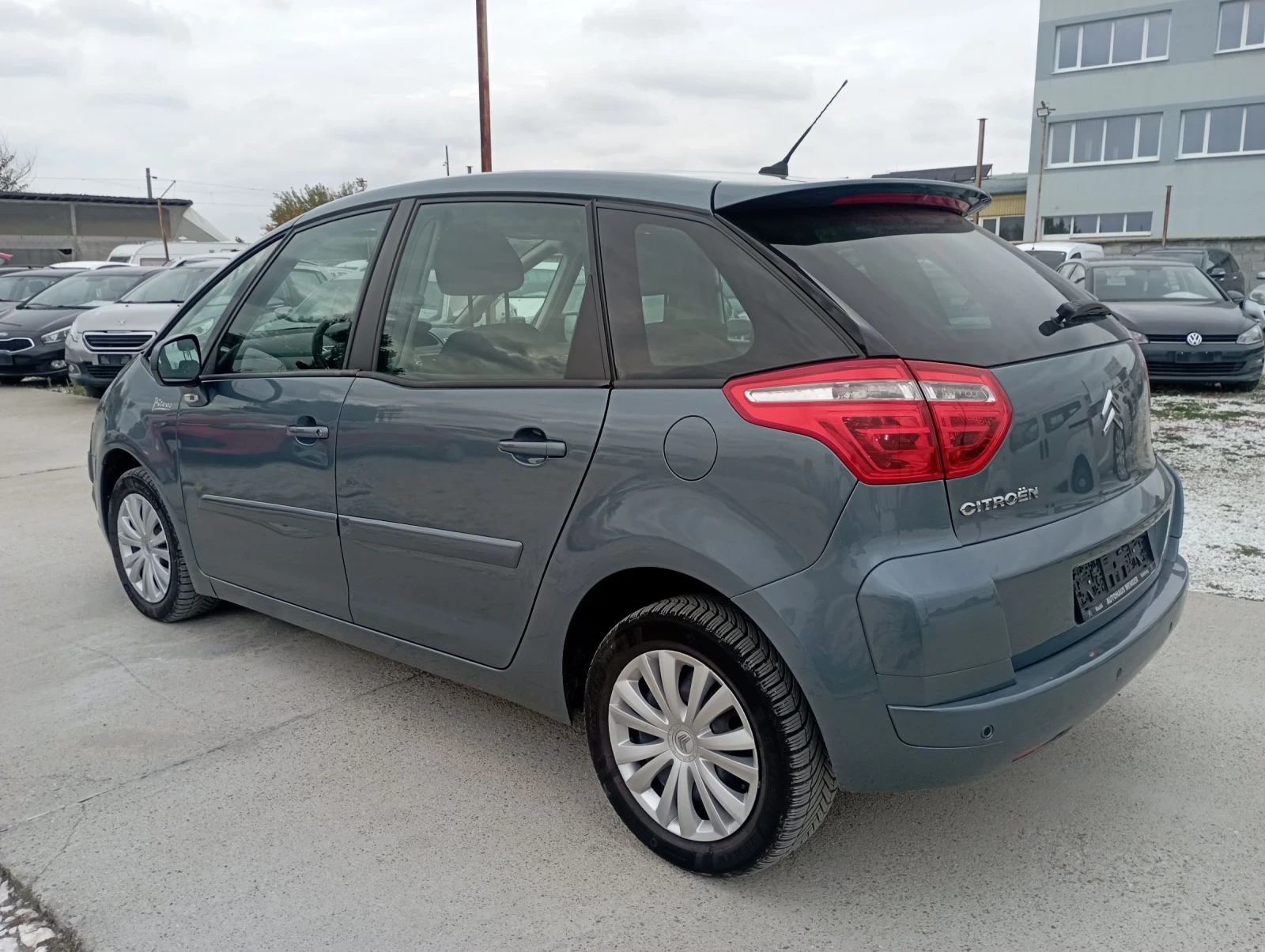 Citroen C4 Picasso 1.6HDI - изображение 5