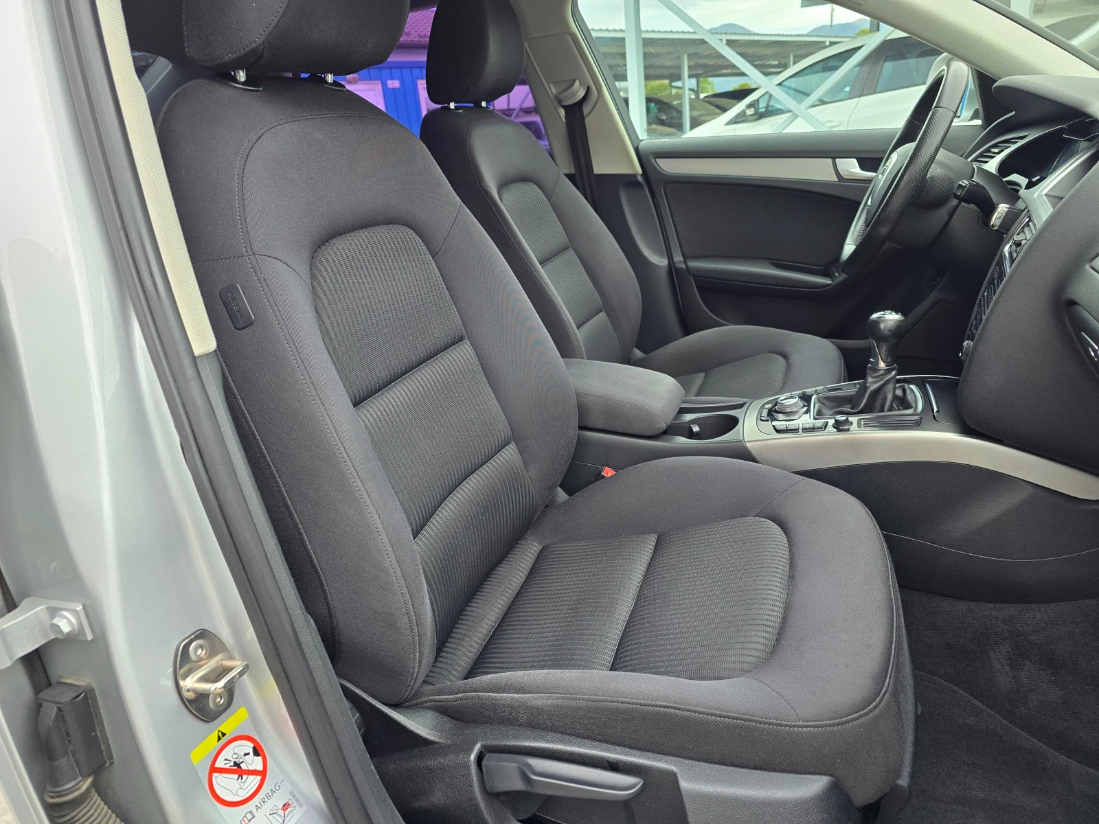 Audi A4 1.8 BENZIN S-LINE - изображение 10