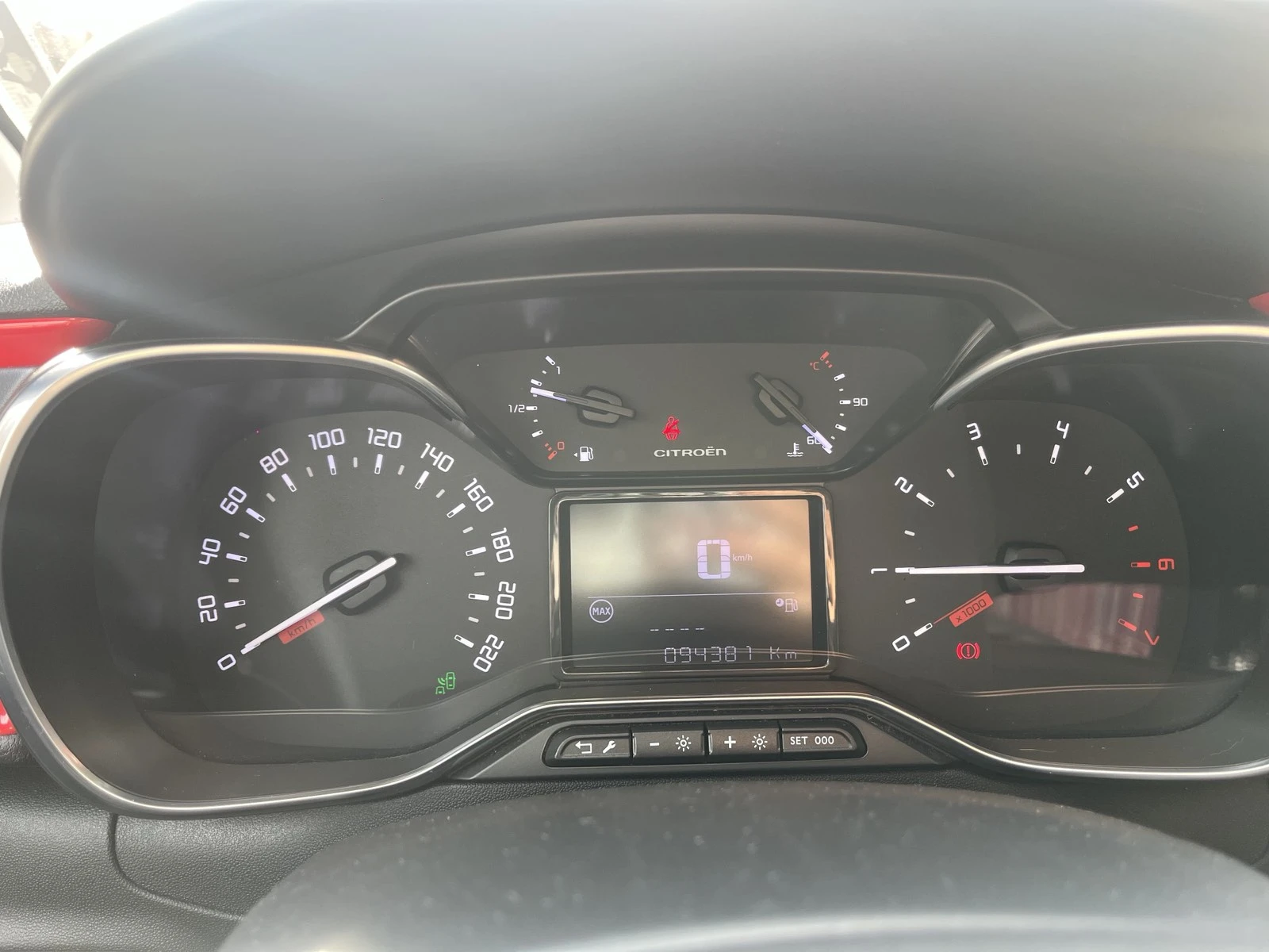 Citroen C3 1.2 BENZ/TURBO - изображение 9