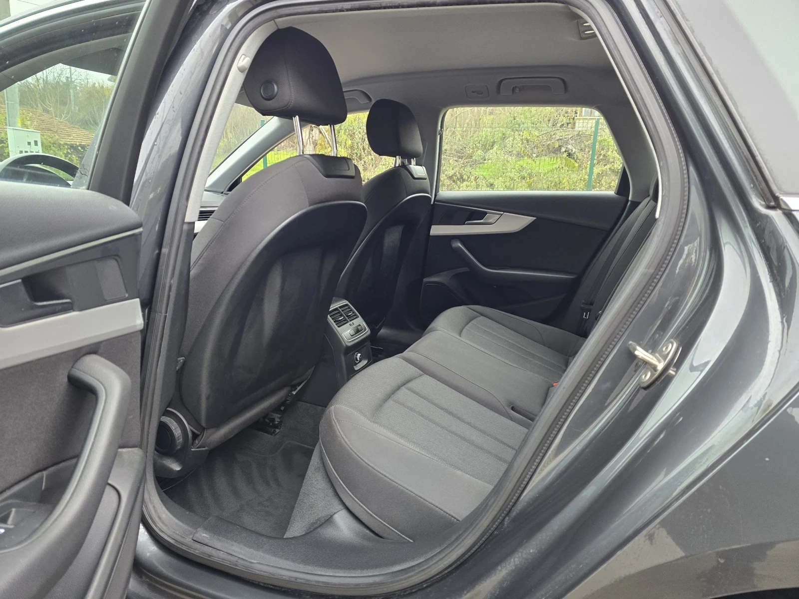 Audi A4 35TDI 163. S-LINE    | Mobile.bg   11