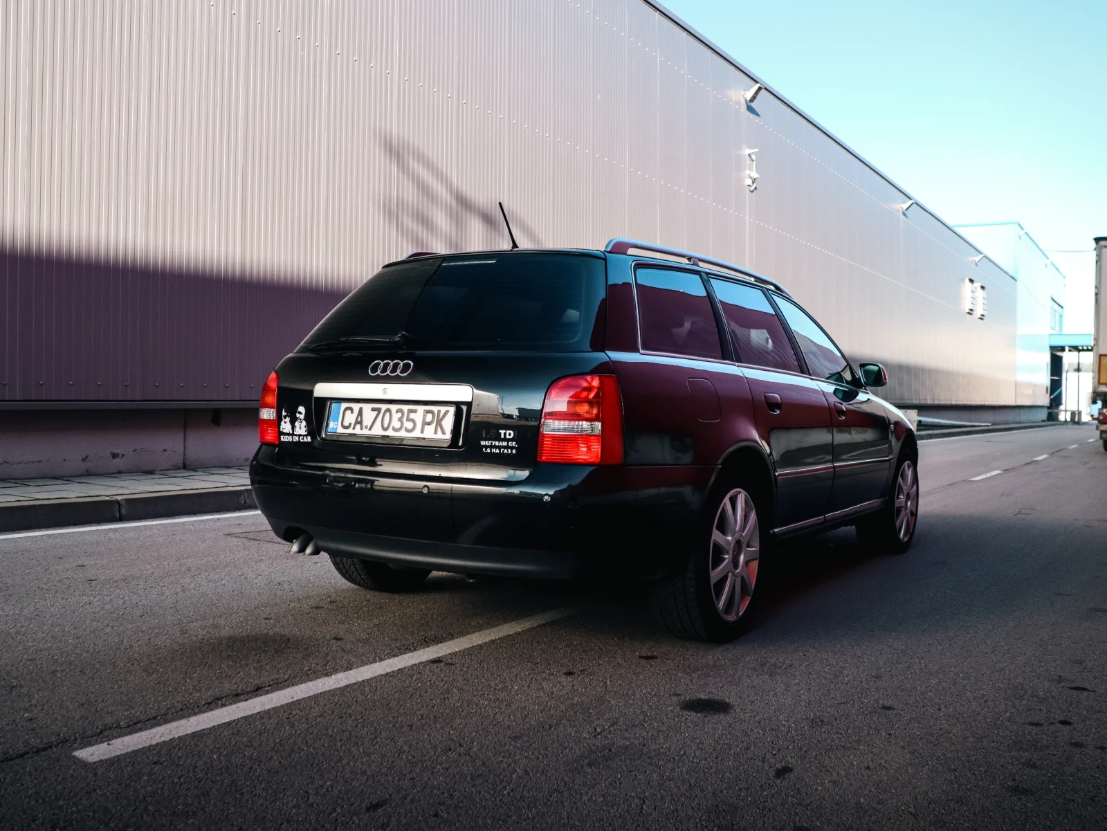 Audi A4  - изображение 2