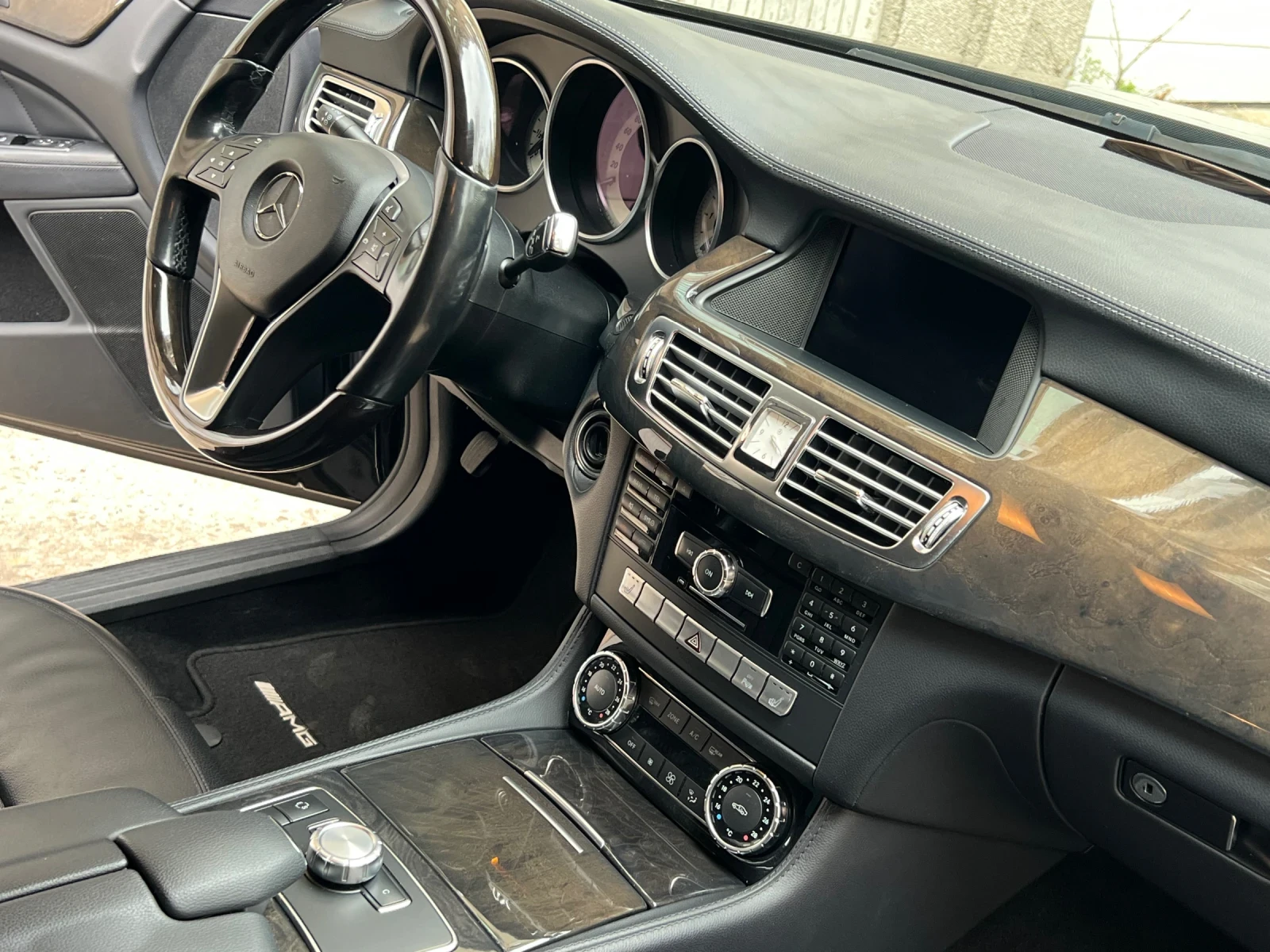 Mercedes-Benz CLS 350 CDI, снимка 8 - Автомобили и джипове - 54219833