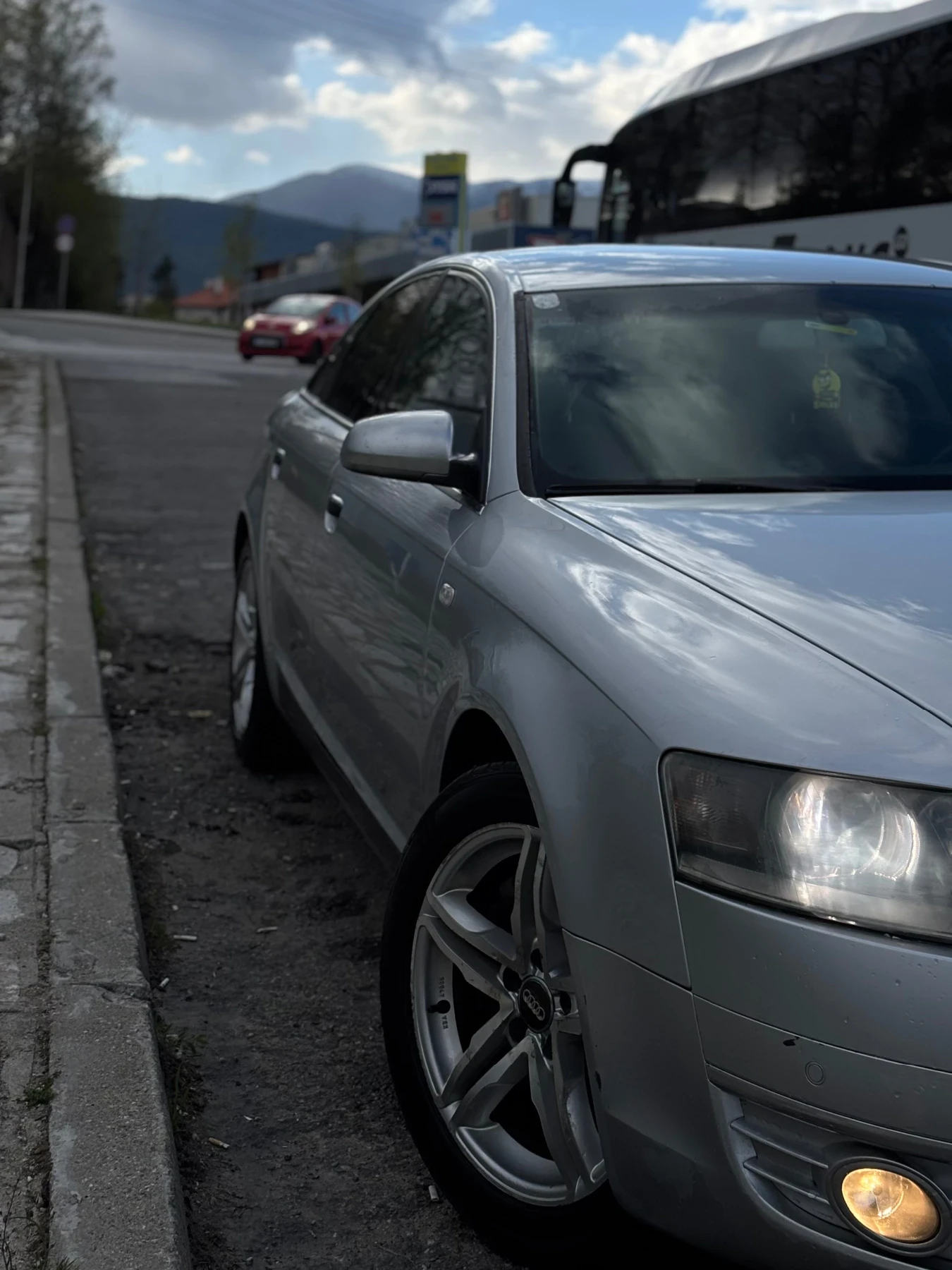 Audi A6, снимка 2 - Автомобили и джипове - 54461354