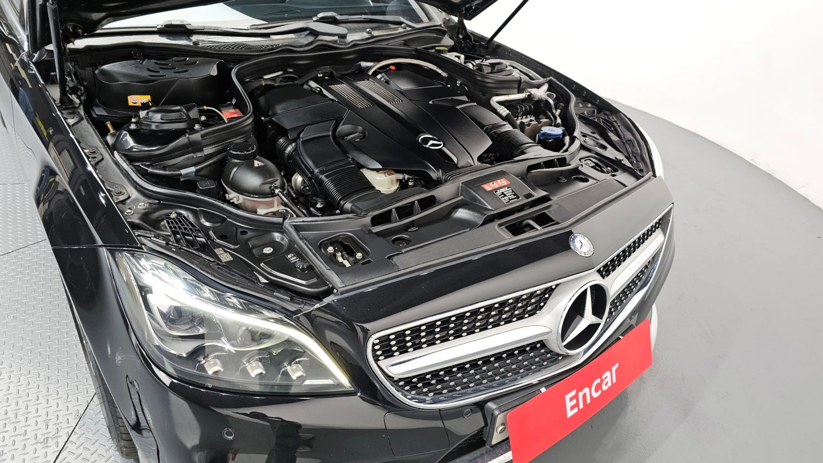 Mercedes-Benz CLS 400 Amg Line* Camera* Navi* АВТОКРЕДИТ, снимка 17 - Автомобили и джипове - 54586594