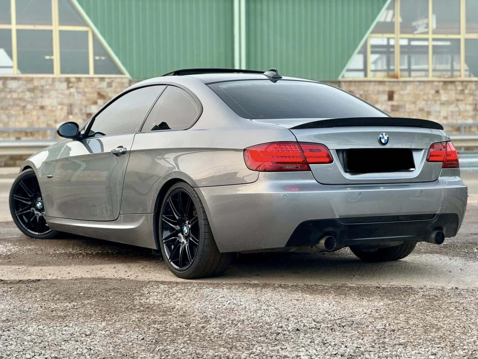 BMW 335 N54/DCT/M-Sport/M-Performance/Shadow Line/H&R, снимка 2 - Автомобили и джипове - 54736540