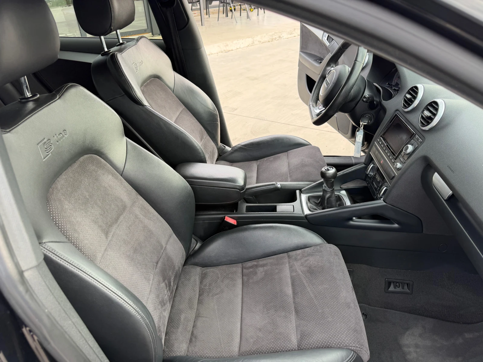 Audi A3 Sportbek, Guatro 2.0tdi 170hp, снимка 7 - Автомобили и джипове - 54856911